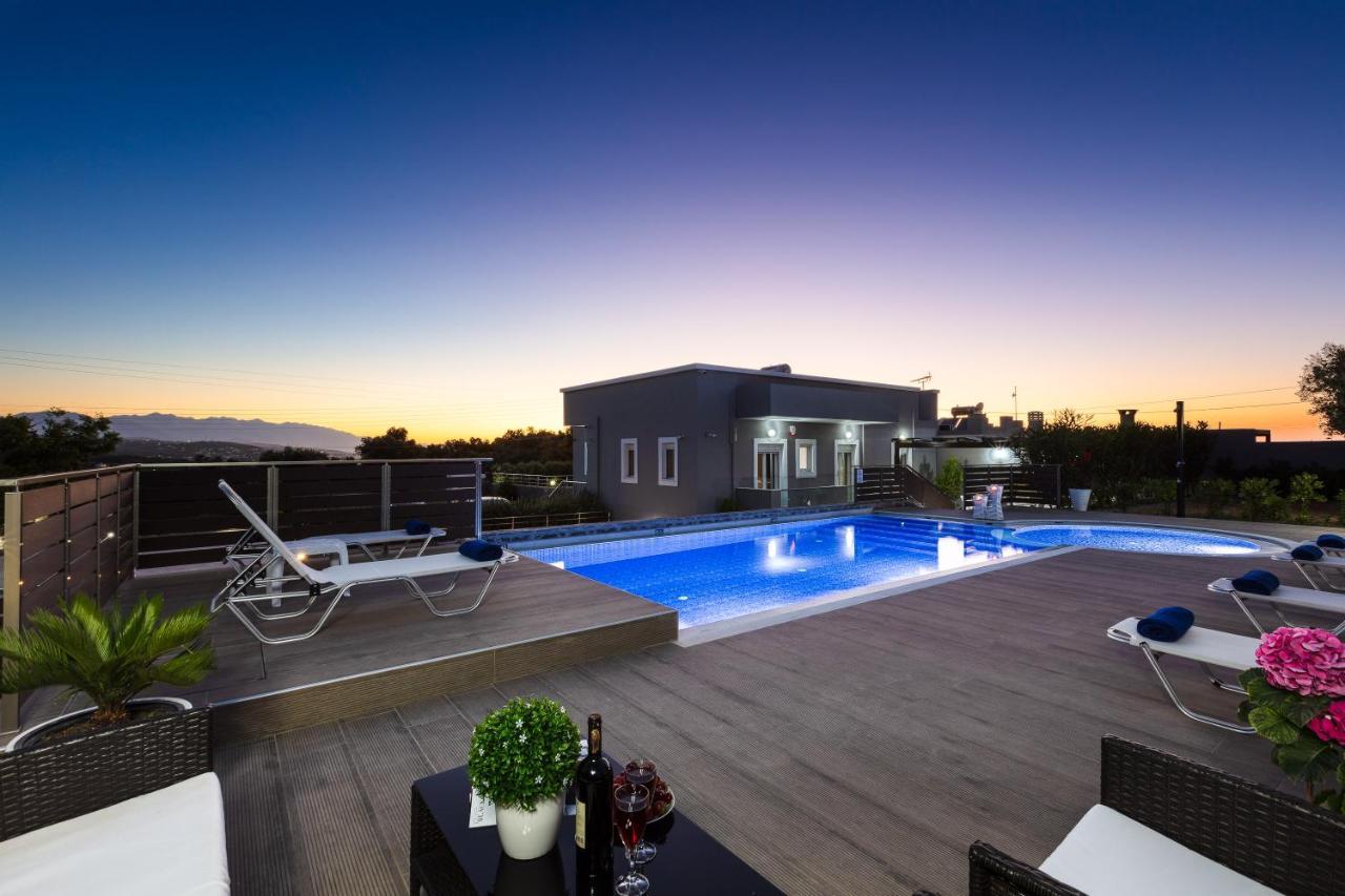 Villa Emily Rethymno アデリアノス・カンポス エクステリア 写真