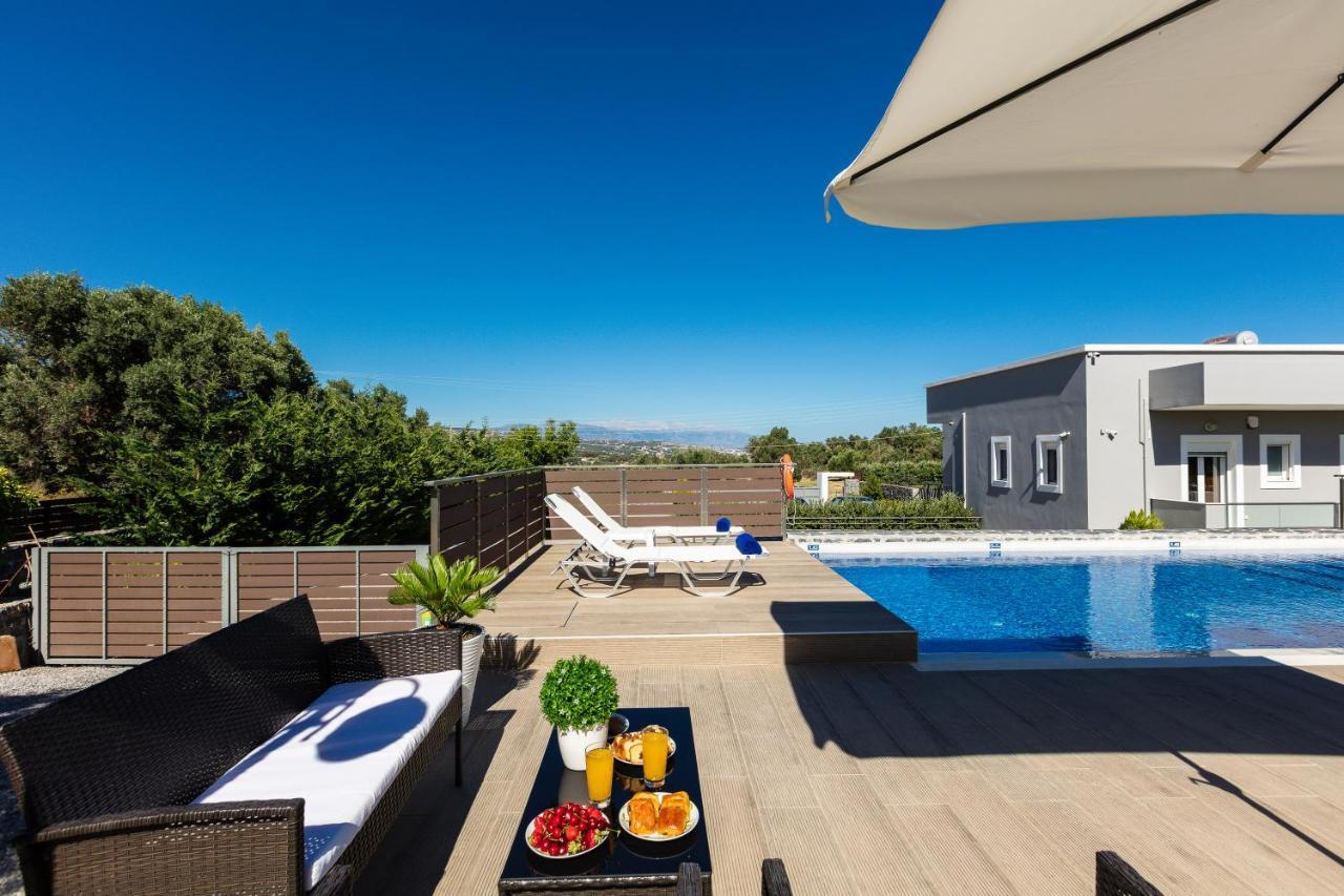 Villa Emily Rethymno アデリアノス・カンポス エクステリア 写真